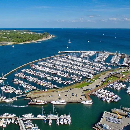 Houseboat Lottas Meerzeit, Kaminofen, Dachterrasse, Parkplatz *