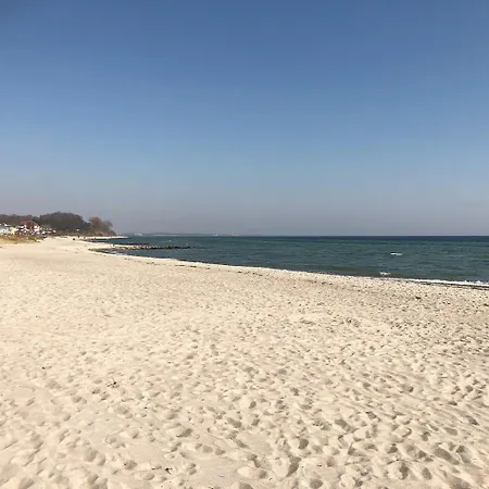 Houseboat Lottas Meerzeit, Kaminofen, Dachterrasse, Parkplatz